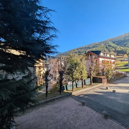 Apartman Res Cedro - Centro - Vav